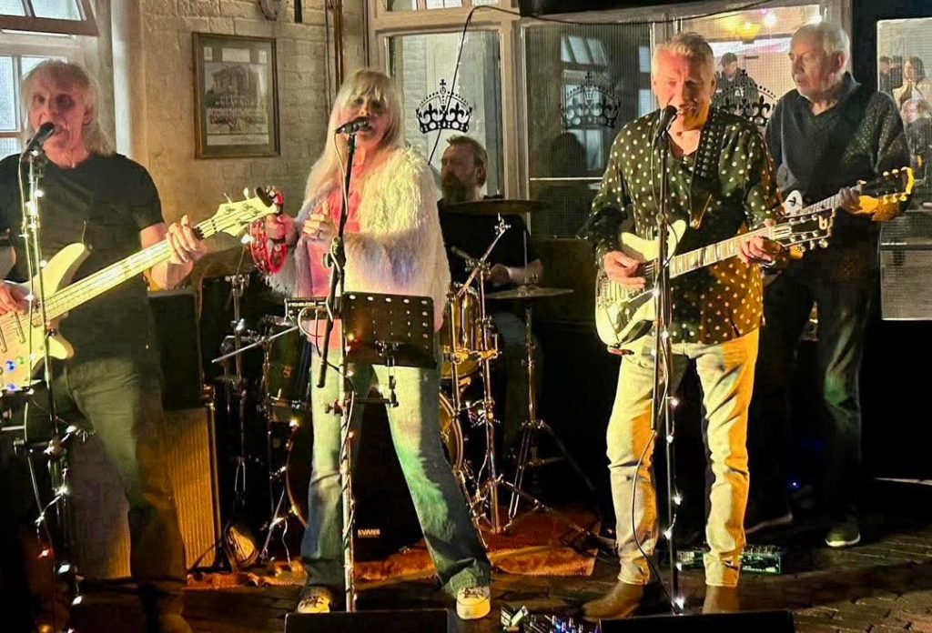 The Devanaires Band